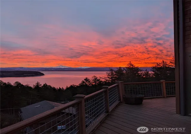 Photo 3 of Single family home for sale at 3093 Mt Vista Dr, Lummi Island, WA 98262 | MLS# NWM2446657 | Listing updated on 2026-09-17