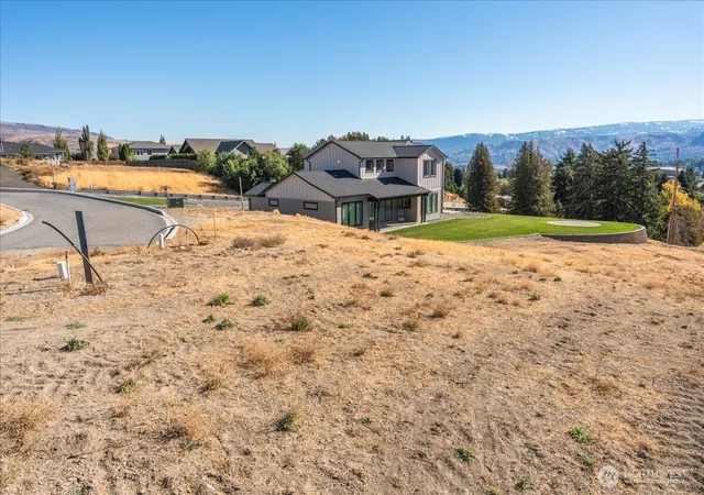 Photo 3 of Land for sale at 21 Margaret Ln, Wenatchee, WA 98801 | MLS# NWM2446696 | Listing updated on 2026-09-17