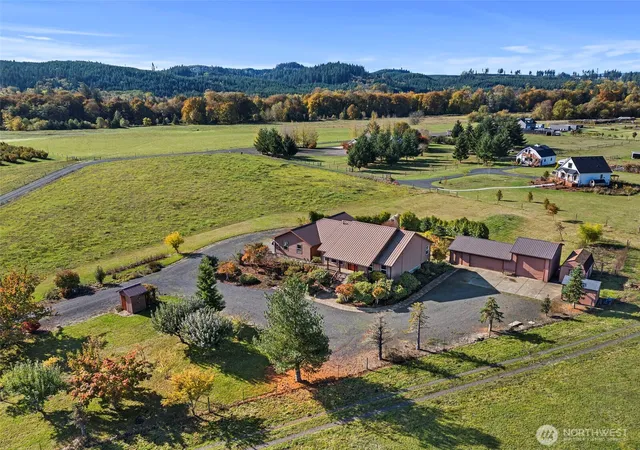 Photo 2 of Single family home for sale at 395 Ceres Hl Rd, Chehalis, WA 98532 | MLS# NWM2447304 | Listing updated on 2026-10-01