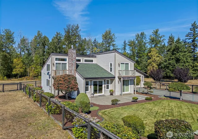 Photo 3 of Single family home for sale at 6704 224th Street E, Spanaway, WA 98387 | MLS# NWM2448453 | Listing updated on 2026-09-17