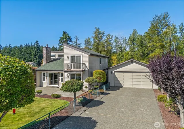 Photo 3 of Single family home for sale at 6704 224th Street E, Spanaway, WA 98387 | MLS# NWM2448453 | Listing updated on 2026-09-17