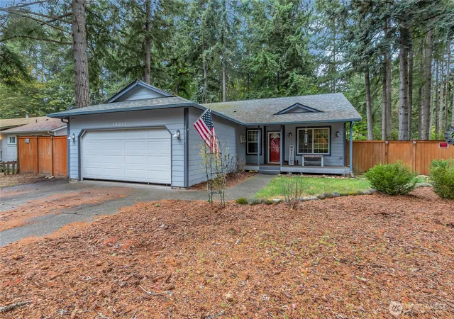 Photo 1 of Single family home for sale at 18011 Clear Lake Blvd Se, Yelm, WA 98597 | MLS# NWM2448596 | Listing updated on 2026-09-17