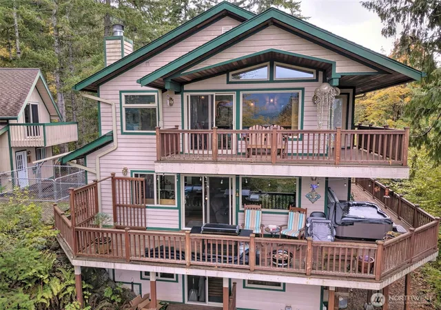 Photo 2 of Single family home for sale at 5791 N Lake Cushman Rd, Hoodsport, WA 98548 | MLS# NWM2449089 | Listing updated on 2026-09-17