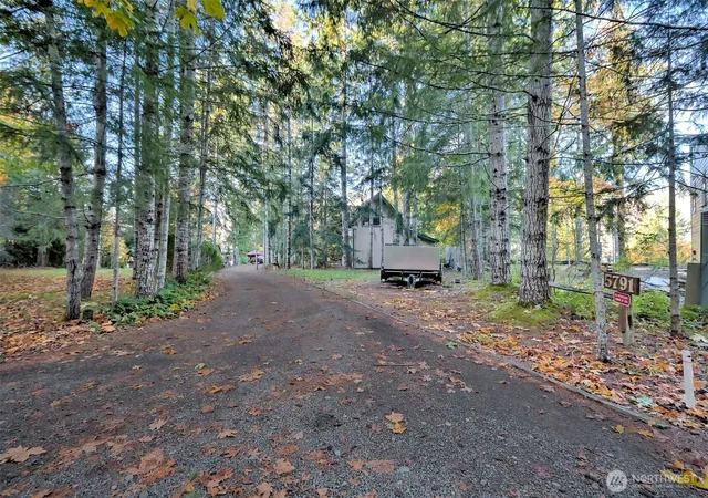 Photo 4 of Single family home for sale at 5791 N Lake Cushman Rd, Hoodsport, WA 98548 | MLS# NWM2449089 | Listing updated on 2026-09-17