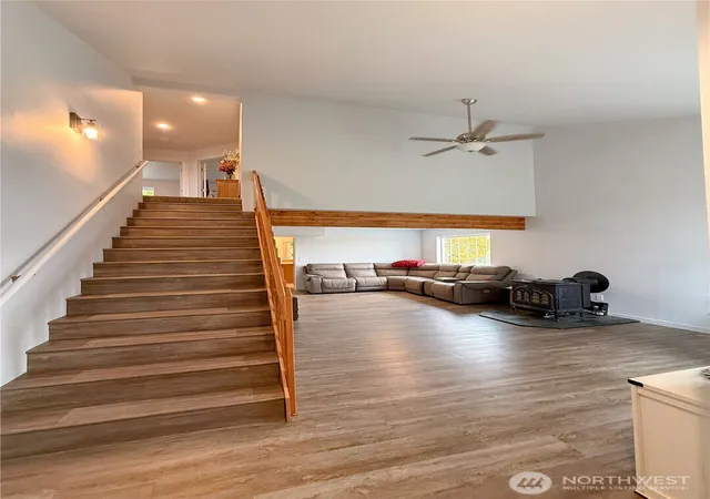 Photo 4 of Single family home for sale at 40 Trl Ridge Dr, Omak, WA 98841 | MLS# NWM2449452 | Listing updated on 2026-09-17