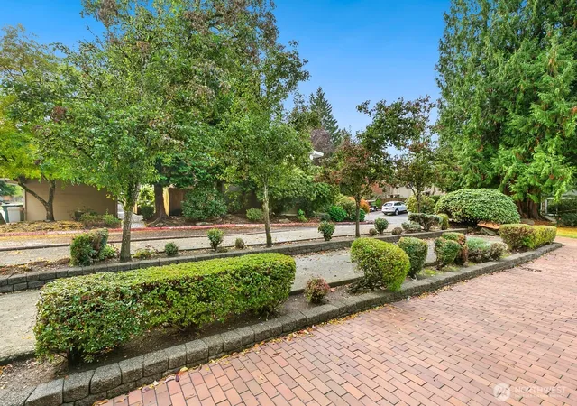 Photo 3 of Condo for sale at 5722 122nd Place Se #235, Bellevue, WA 98006 | MLS# NWM2449554 | Listing updated on 2026-09-17