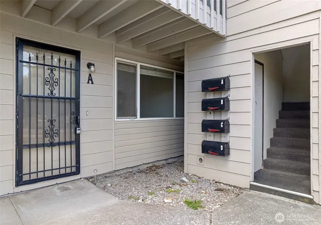 Photo 3 of Multi family home for sale at 2312 Orleans St, Bellingham, WA 98229 | MLS# NWM2449566 | Listing updated on 2026-10-02