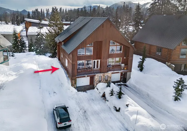 Photo 3 of Townhouse for sale at 15 Guye Peak Ln, Snoqualmie Pass, WA 98068 | MLS# NWM2451242 | Listing updated on 2026-09-17