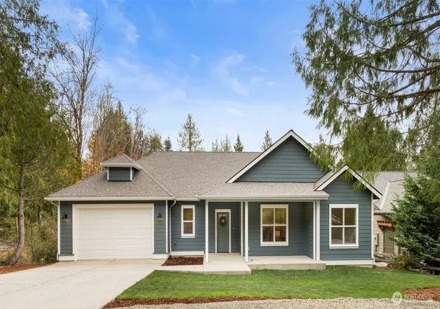 Photo 1 of Single family home for sale at 381 Rainier Ln, Port Ludlow, WA 98365 | MLS# NWM2451784 | Listing updated on 2026-09-17