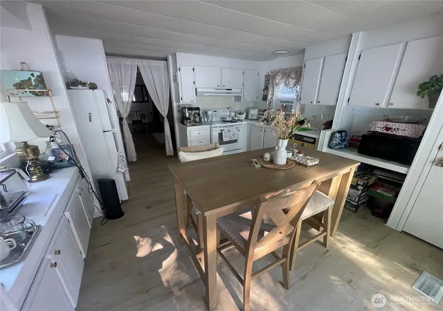 Photo 4 of Manufactured home for sale at 4045 49th Avenue SW #55, Olympia, WA 98512 | MLS# NWM2451981 | Listing updated on 2026-09-17