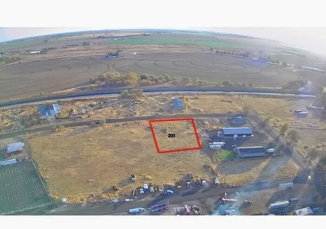 Photo 1 of Land for sale at 203 Sam Ave, Quincy, WA 98848 | MLS# NWM2452006 | Listing updated on 2026-09-17