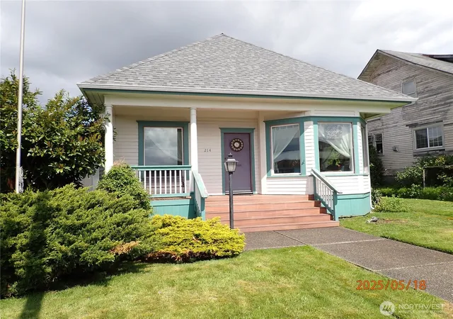 Photo 1 of Single family home for sale at 214 W 1st Street, Aberdeen, WA 98520 | MLS# NWM2452302 | Listing updated on 2026-09-17
