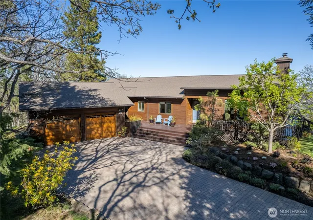 Photo 1 of Single family home for sale at 5445 Ayres Way, The Dalles, OR 97058 | MLS# NWM2452995 | Listing updated on 2026-09-17