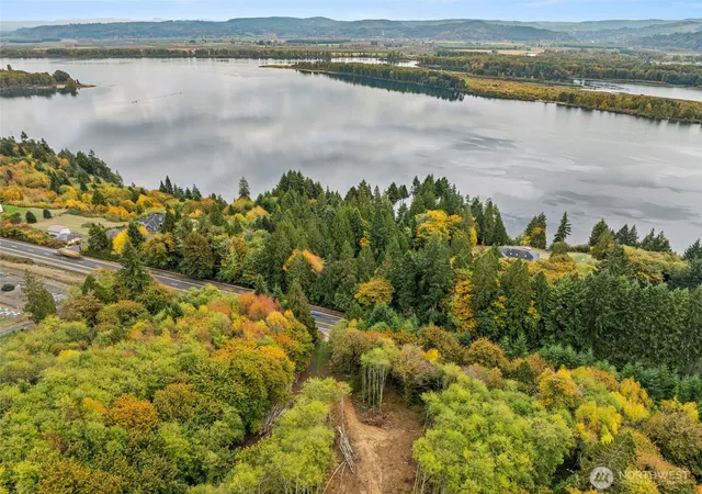 Photo 2 of Land for sale at 0 E Xxx State Route 4, Cathlamet, WA 98612 | MLS# NWM2453441 | Listing updated on 2026-09-17