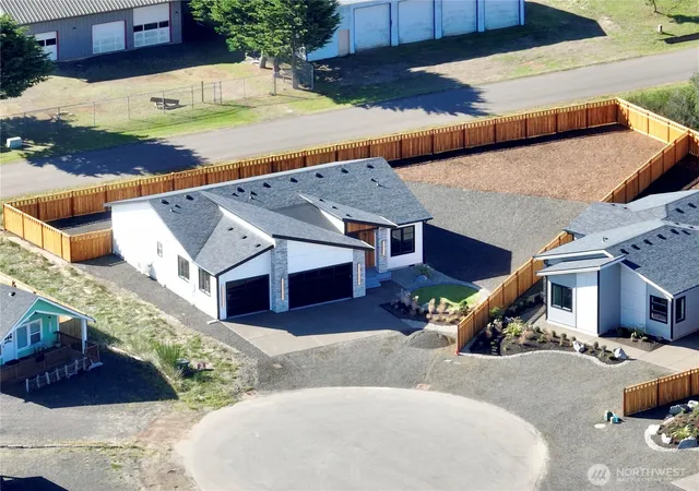 Photo 4 of Single family home for sale at 998 Alida Ct SE, Ocean Shores, WA 98569 | MLS# NWM2453836 | Listing updated on 2026-09-18