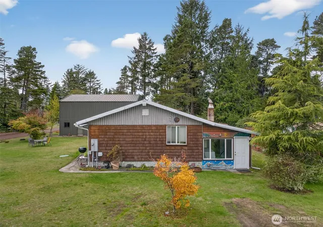 Photo 2 of Single family home for sale at 27501 R Ln, Ocean Park, WA 98640 | MLS# NWM2454204 | Listing updated on 2026-09-17