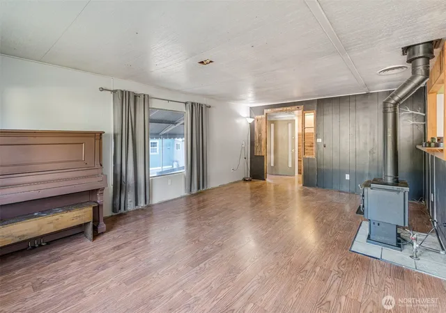 Photo 3 of Manufactured home for sale at 8510 Martin Way E #25, Lacey, WA 98516 | MLS# NWM2454526 | Listing updated on 2026-09-17