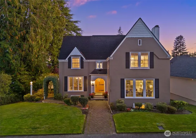 Photo 1 of Single family home for sale at 317 West 10th St, Aberdeen, WA 98520 | MLS# NWM2454638 | Listing updated on 2026-09-17