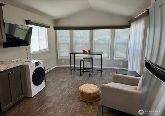 Photo 3 of Manufactured home for sale at 545 Hendricks St #10A, Port Townsend, WA 98368 | MLS# NWM2454717 | Listing updated on 2026-09-28