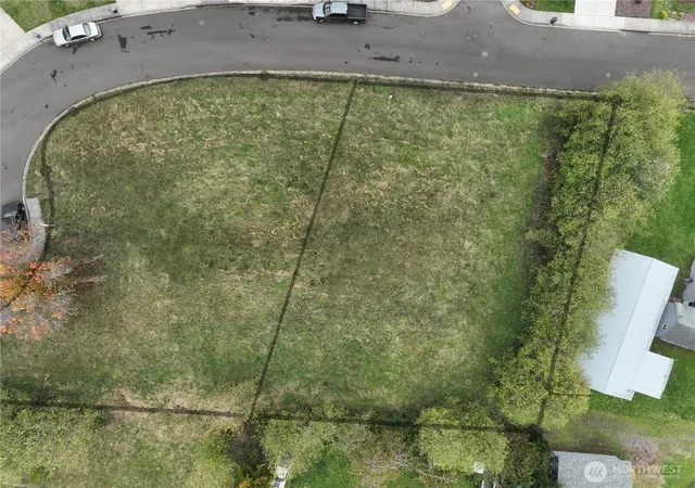 Photo 2 of Land for sale at 2 Linquist Ln, Cathlamet, WA 98612 | MLS# NWM2455014 | Listing updated on 2026-09-17