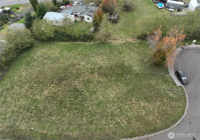 Photo 3 of Land for sale at 2 Linquist Ln, Cathlamet, WA 98612 | MLS# NWM2455014 | Listing updated on 2026-09-17