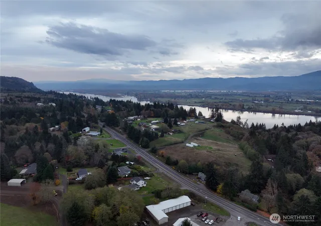 Photo 3 of Land for sale at 2 Linquist Ln, Cathlamet, WA 98612 | MLS# NWM2455014 | Listing updated on 2026-09-17