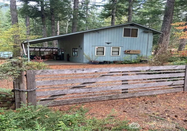 Photo 1 of Single family home for sale at 351 N Potlatch Dr, Hoodsport, WA 98548 | MLS# NWM2455409 | Listing updated on 2026-09-17