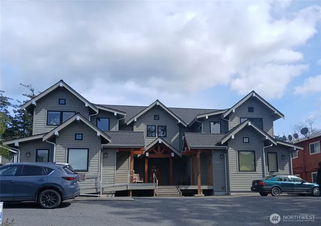 Condo for sale at 452 Pine St, Eastsound, WA 98245 | MLS# NWM2455459