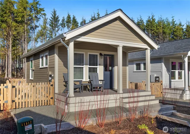 Photo 2 of Single family home for sale at 22 Bungalow Loop, Pacific Beach, WA 98571 | MLS# NWM2455521 | Listing updated on 2026-09-17