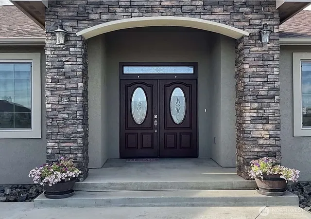 Photo 4 of Single family home for sale at 4337 Rd 74 NE, Moses Lake, WA 98837 | MLS# NWM2455965 | Listing updated on 2026-09-17