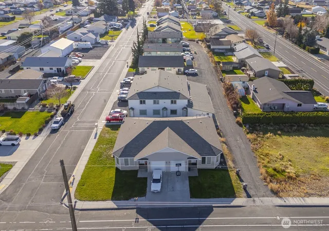 Photo 2 of Sale Pending at 410 Ne 412 3rd Avenue, Ephrata, WA 98823 | MLS# NWM2457401 | Listing updated on 2026-09-22