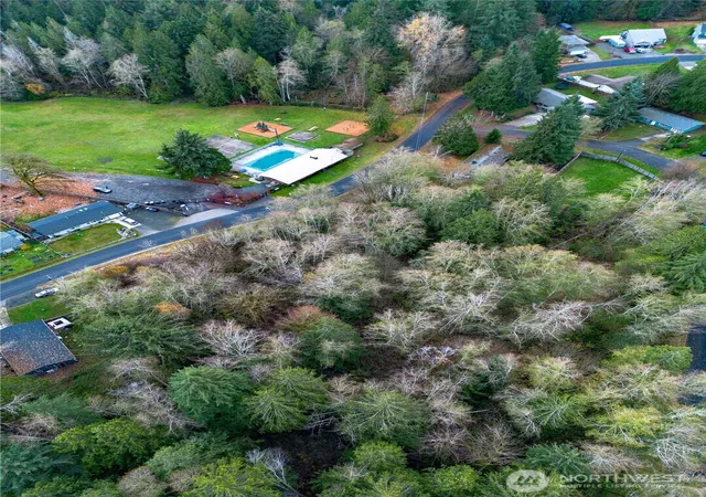 Photo 2 of Sale Pending at 7605 Lakeside St Sw, Olympia, WA 98512 | MLS# NWM2457635 | Listing updated on 2026-09-23