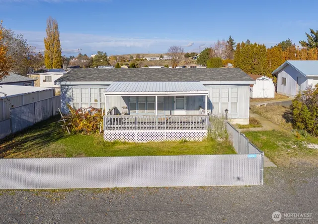 Photo 3 of Condo for sale at 726 E Main Ave #24/25, Soap Lake, WA 98851 | MLS# NWM2457940 | Listing updated on 2026-09-17