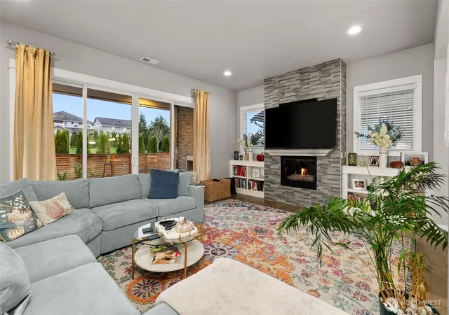 Photo 3 of Single family home for sale at 18718 135th Street E, Bonney Lake, WA 98391 | MLS# NWM2458018 | Listing updated on 2026-10-01