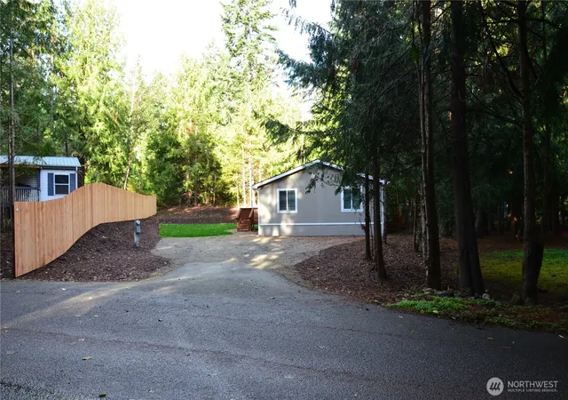 Photo 3 of Contingent at 20 Pelican Pl, Port Townsend, WA 98368 | MLS# NWM2458236 | Listing updated on 2026-09-17