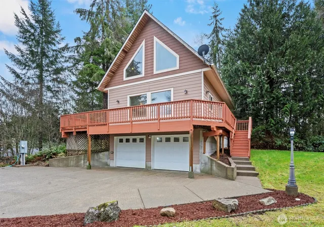 Photo 2 of Single family home for sale at 120 W Prairie Loop Rd, Elma, WA 98541 | MLS# NWM2458511 | Listing updated on 2026-09-17