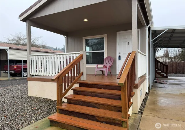 Photo 3 of Manufactured home for sale at 2010 Broadway Ave #41, Hoquiam, WA 98550 | MLS# NWM2459623 | Listing updated on 2026-09-17