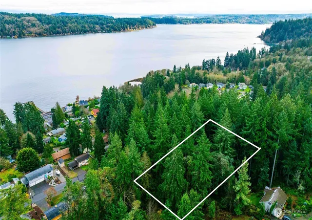 Photo 2 of Land for sale at 0 Xxxx Allview Blvd Ne, Bremerton, WA 98311 | MLS# NWM2459741 | Listing updated on 2026-09-17