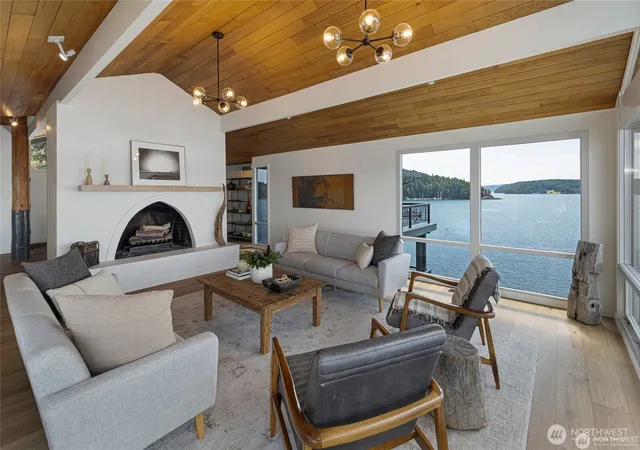 Photo 4 of Single family home for sale at 8256 Orcas Rd, Orcas, WA 98280 | MLS# NWM2459755 | Listing updated on 2026-09-29