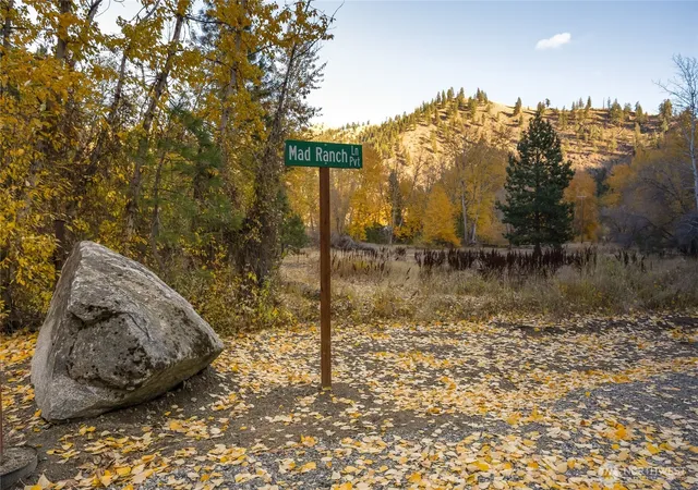 Photo 4 of Land for sale at 309 Mad Ranch Ln, Entiat, WA 98822 | MLS# NWM2460021 | Listing updated on 2026-09-17
