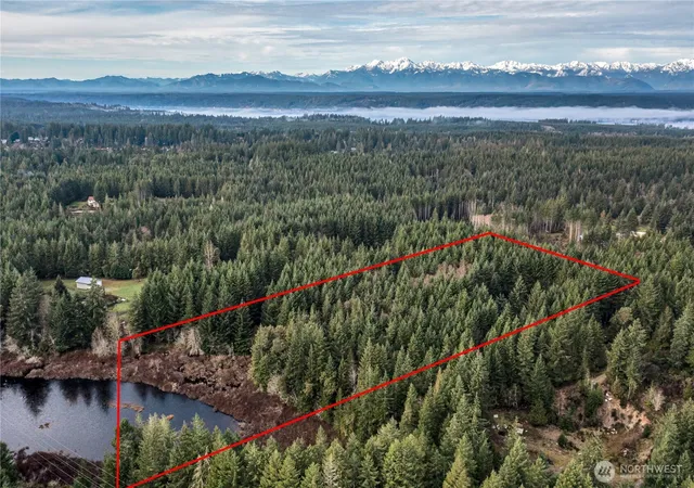 Photo 3 of Sale Pending at 51 E Carols Pl, Belfair, WA 98528 | MLS# NWM2460779 | Listing updated on 2026-09-28