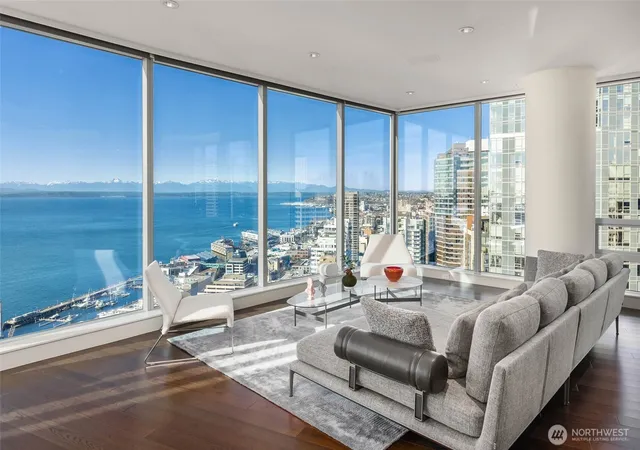 Photo 2 of Condo for sale at 1521 2nd Avenue #3100, Seattle, WA 98101 | MLS# NWM2460830 | Listing updated on 2026-09-17