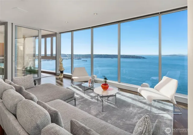 Photo 3 of Condo for sale at 1521 2nd Avenue #3100, Seattle, WA 98101 | MLS# NWM2460830 | Listing updated on 2026-09-17
