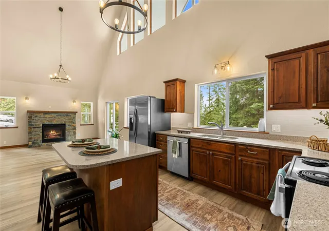 Photo 4 of Sale Pending at 22126 Appaloosa Ln, Leavenworth, WA 98826 | MLS# NWM2463253 | Listing updated on 2026-09-28