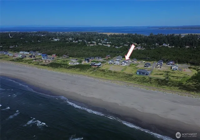 Photo 4 of Single family home for sale at 1409 S Cohasset Crst, Westport, WA 98595 | MLS# NWM2463399 | Listing updated on 2026-09-24