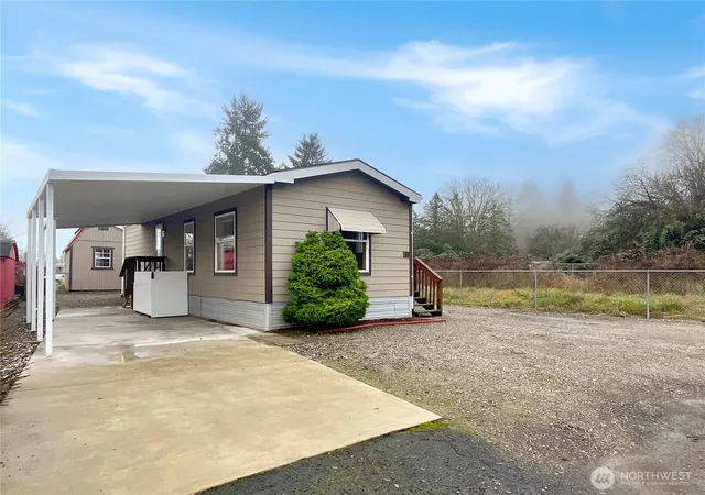 Photo 1 of Manufactured home for sale at 1965 Westside Hwy #97, Kelso, WA 98626 | MLS# NWM2463457 | Listing updated on 2026-09-17