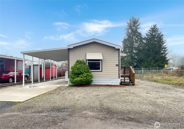 Photo 2 of Manufactured home for sale at 1965 Westside Hwy #97, Kelso, WA 98626 | MLS# NWM2463457 | Listing updated on 2026-09-17