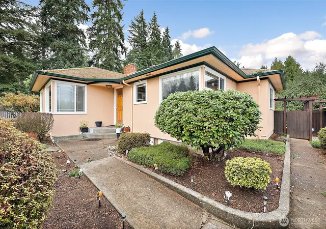 Photo 2 of Single family home for sale at 7419 112th Street E, Puyallup, WA 98373 | MLS# NWM2463648 | Listing updated on 2026-09-17