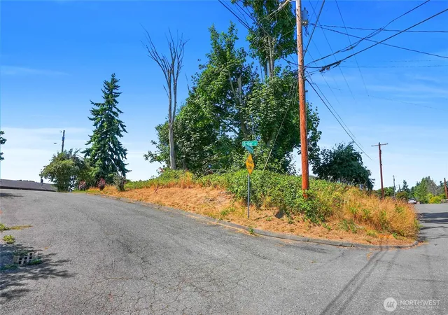 Photo 1 of Land for sale at 1 Xx Hawthorne St, Everett, WA 98201 | MLS# NWM2464120 | Listing updated on 2026-09-17