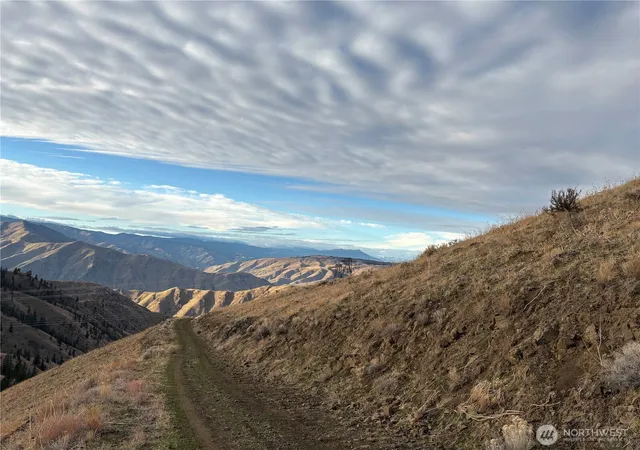 Photo 2 of Land for sale at 0 Xx Deer Crk Dr, Waterville, WA 98858 | MLS# NWM2464194 | Listing updated on 2026-09-17